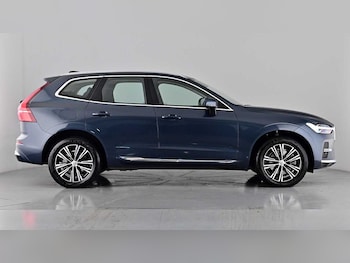 Used Volvo XC60 2021 for sale - 76208943: Photo 4