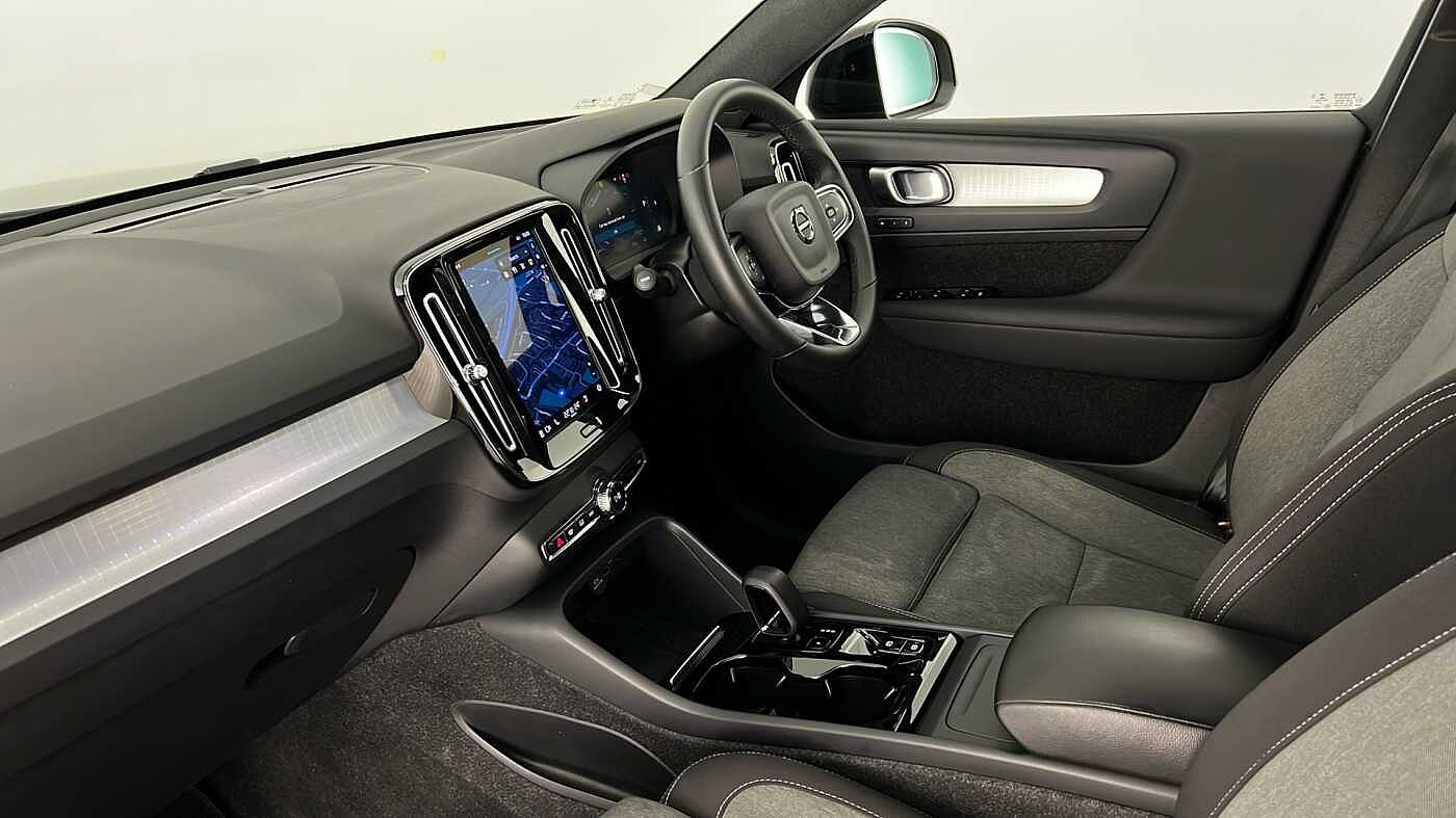 Used Volvo XC40 2022 for sale - 76544495: Photo 3