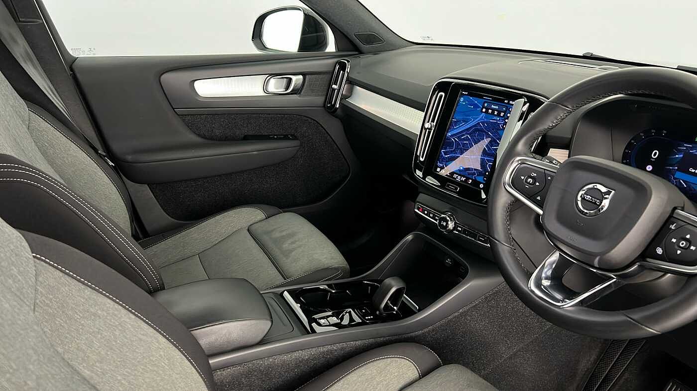 Used Volvo XC40 2022 for sale - 76544495: Photo 35