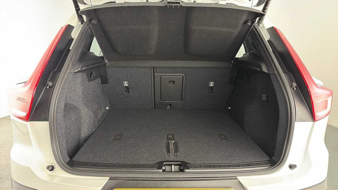 Used Volvo XC40 2024 for sale - 77745875: Photo 14