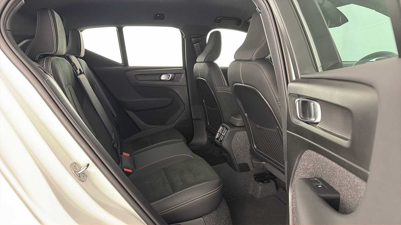 Used Volvo XC40 2024 for sale - 77745875: Photo 15