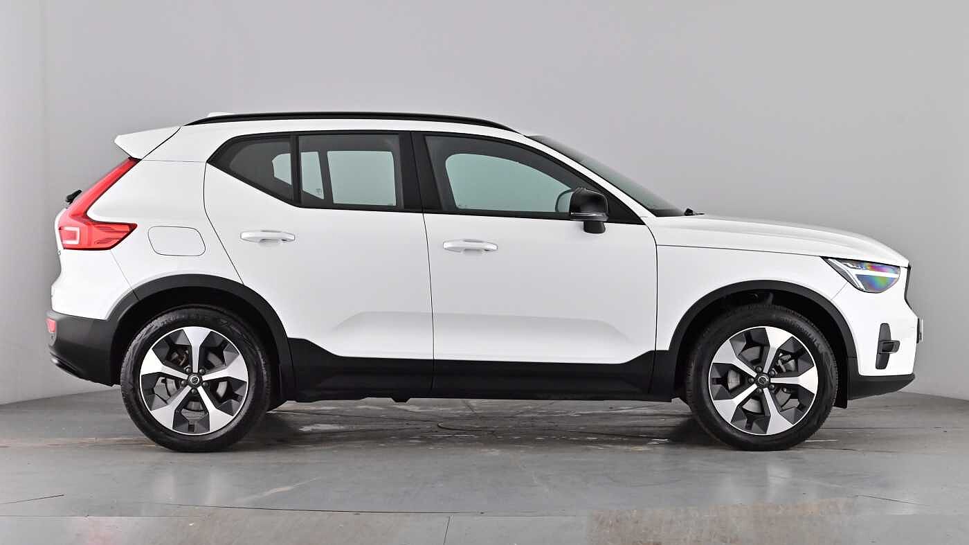 Used Volvo XC40 2024 for sale - 77745875: Photo 3
