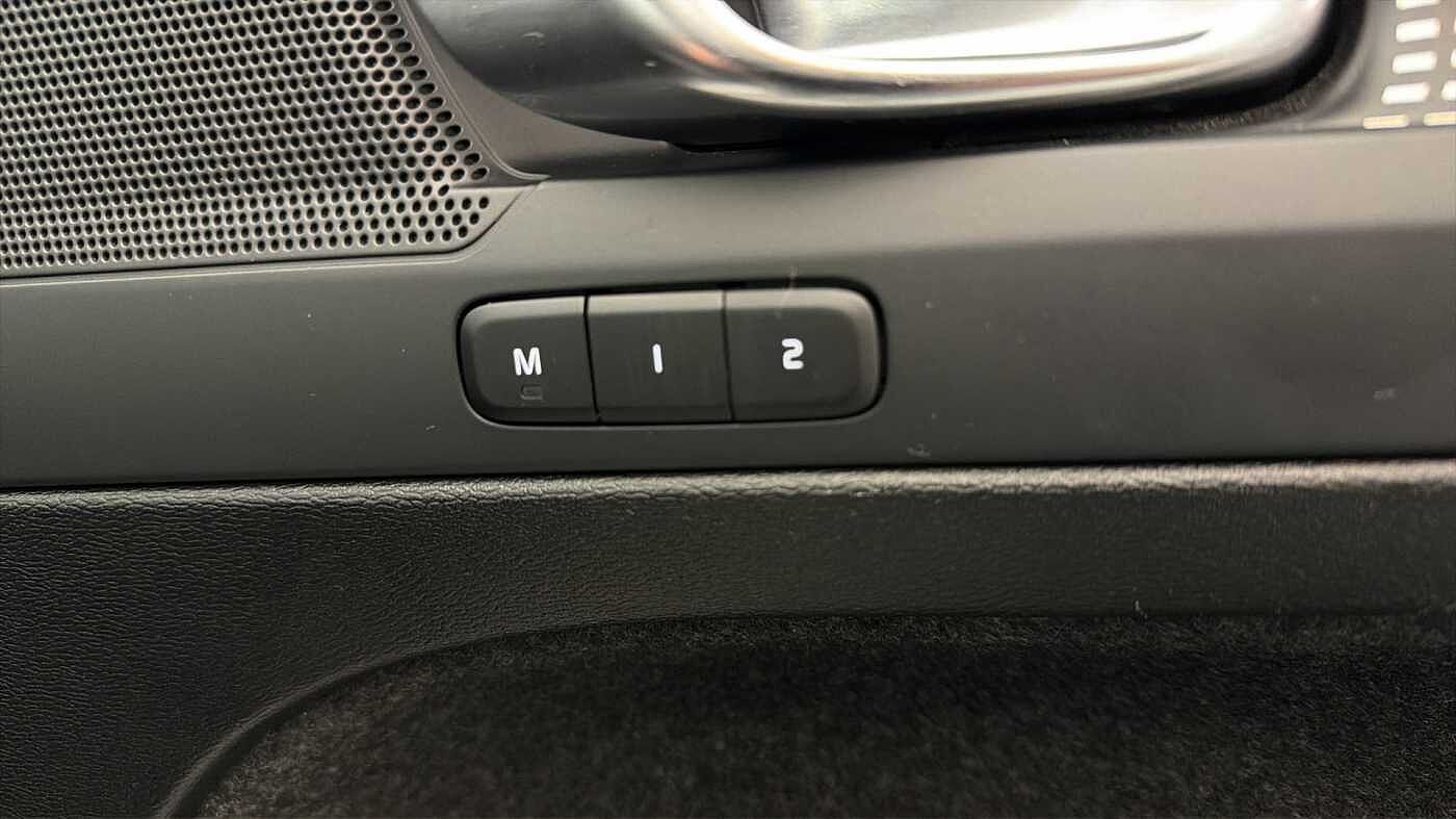 Used Volvo XC40 2024 for sale - 77745875: Photo 33