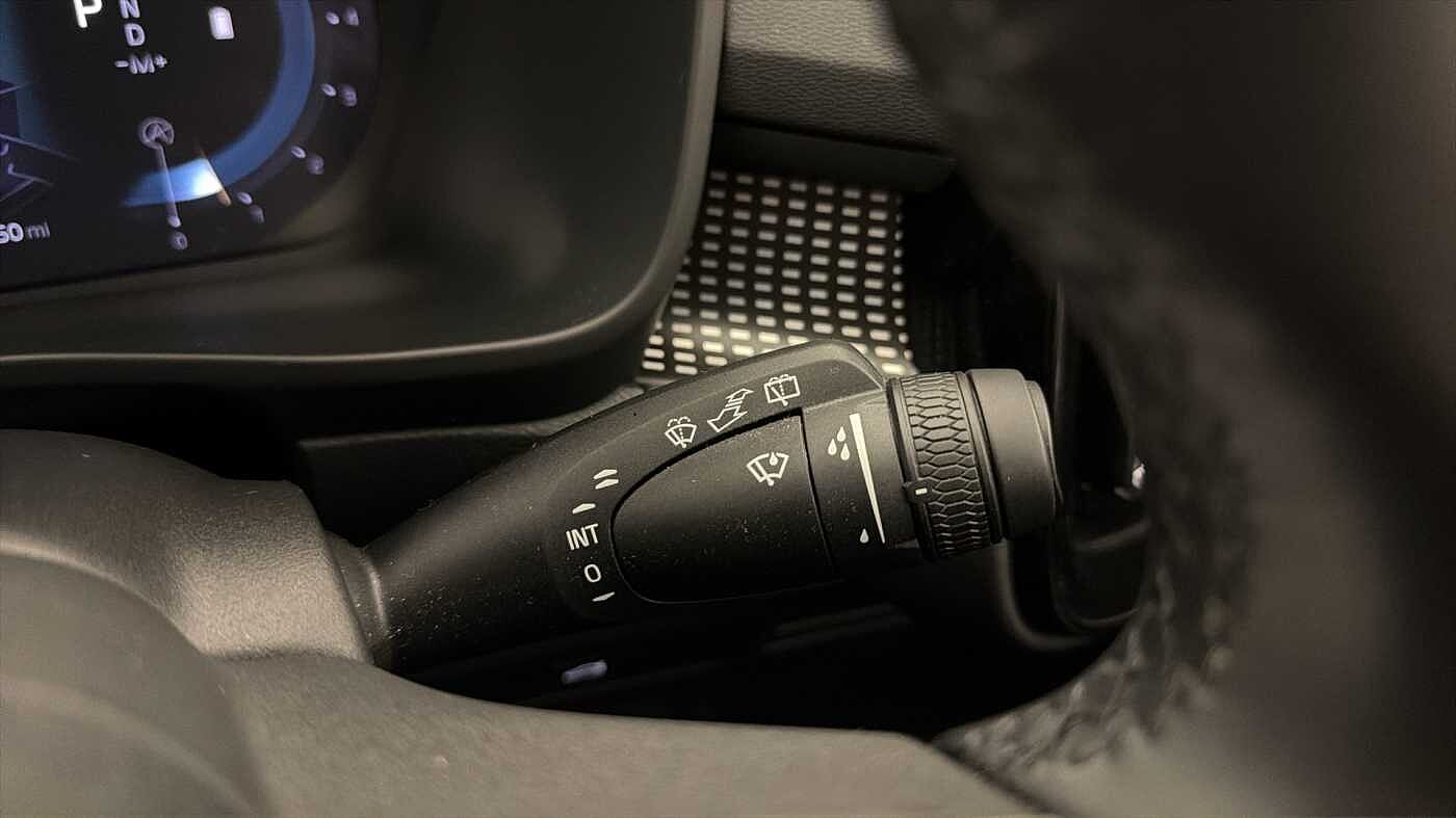 Used Volvo XC40 2024 for sale - 77745875: Photo 35