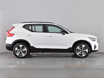Used Volvo XC40 2024 for sale - 77745875: Photo