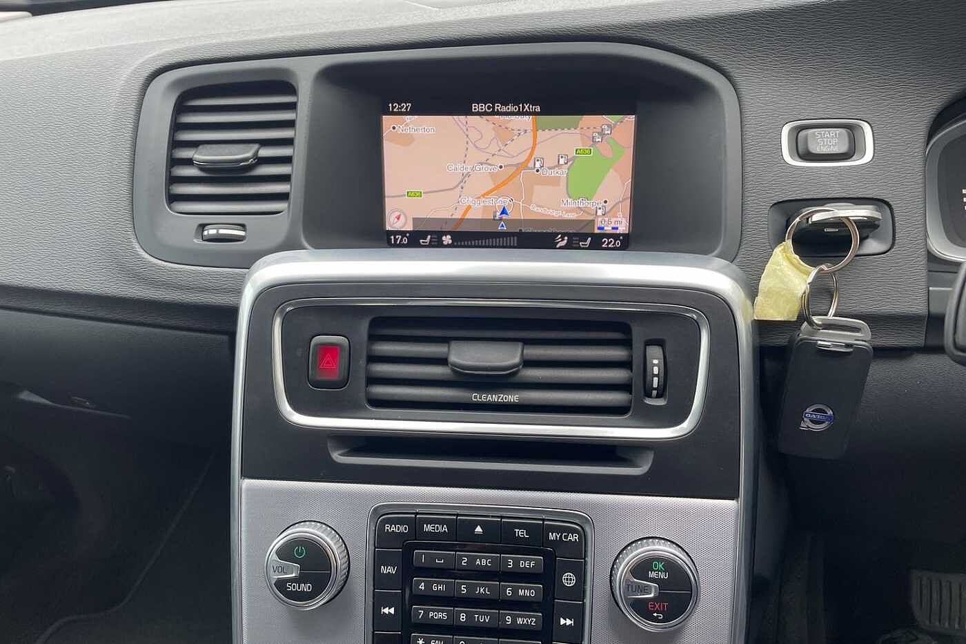 Used Volvo V60 2017 for sale - 77665055: Photo 14