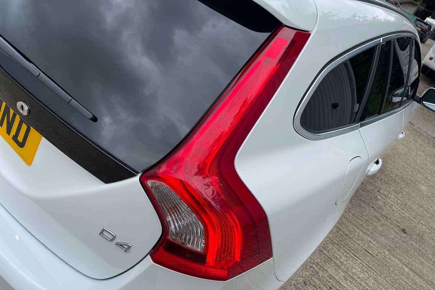 Used Volvo V60 2017 for sale - 77665055: Photo 19