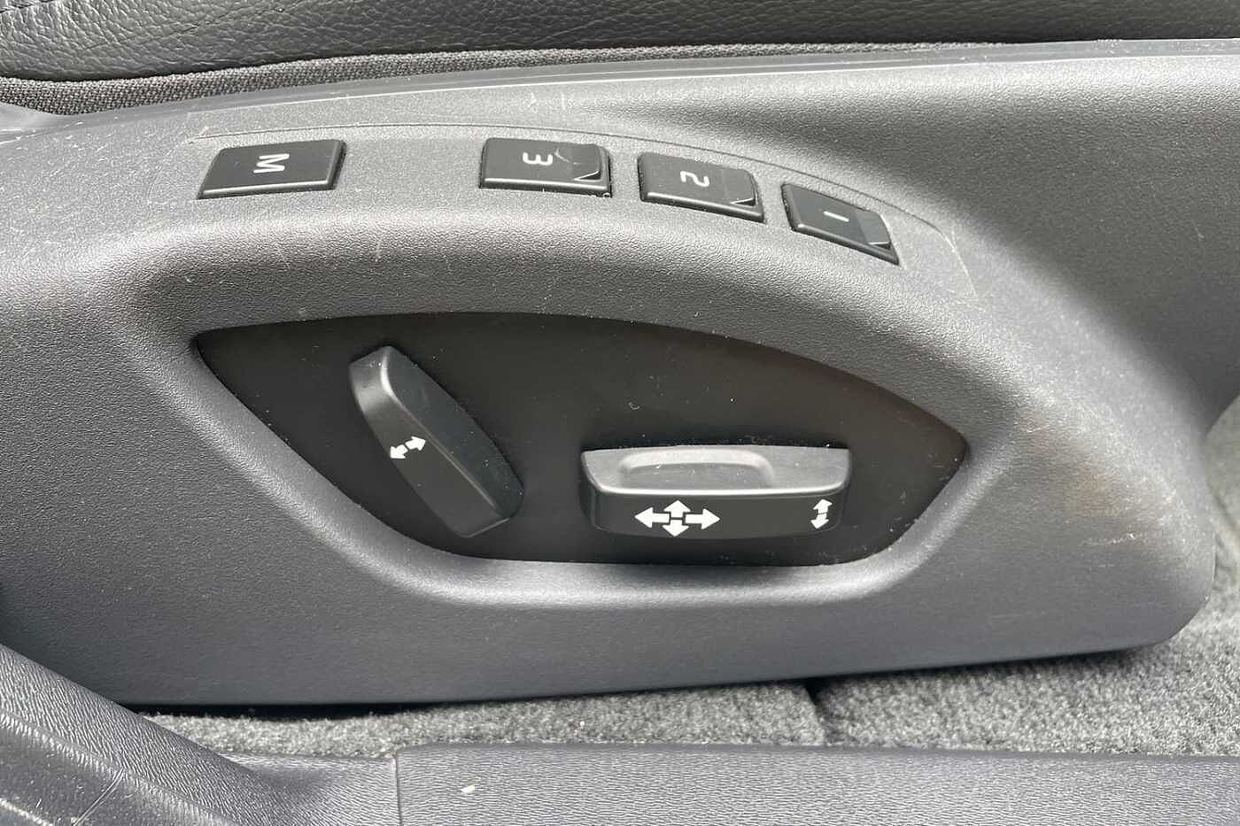 Used Volvo V60 2017 for sale - 77665055: Photo 27