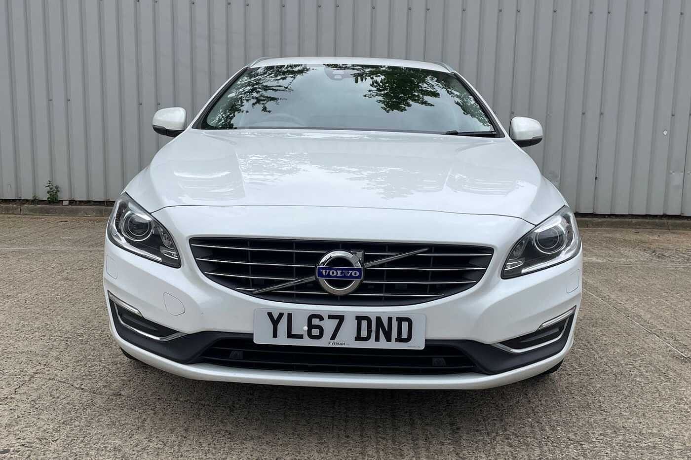 Used Volvo V60 2017 for sale - 77665055: Photo 37