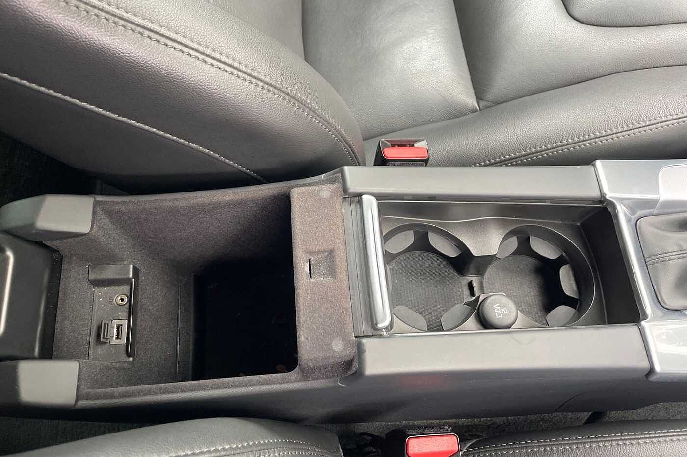 Used Volvo V60 2017 for sale - 77665055: Photo 39