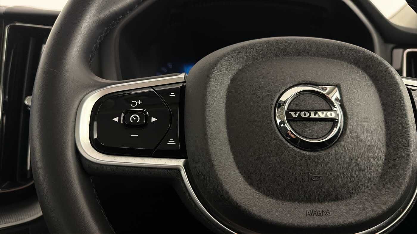 Used Volvo XC60 2024 for sale - 77420392: Photo 19
