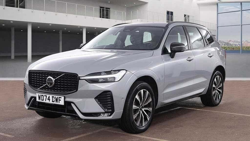 Used Volvo XC60 2024 for sale - 77420392: Photo 3