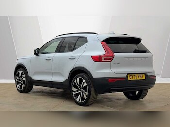 Used Volvo XC40 2025 for sale - 78596242: Photo