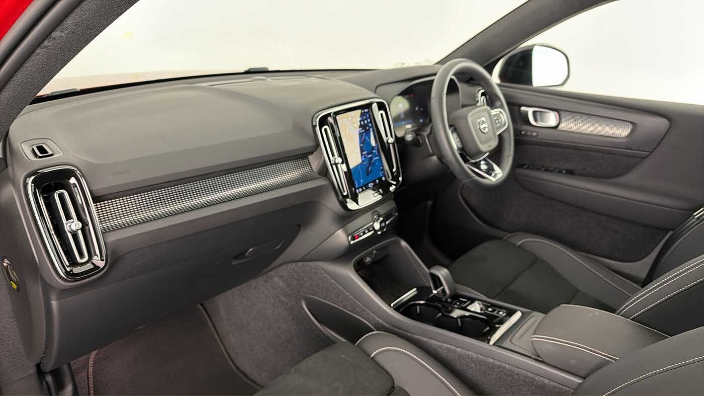 Used Volvo XC40 2023 for sale - 77476558: Photo 10