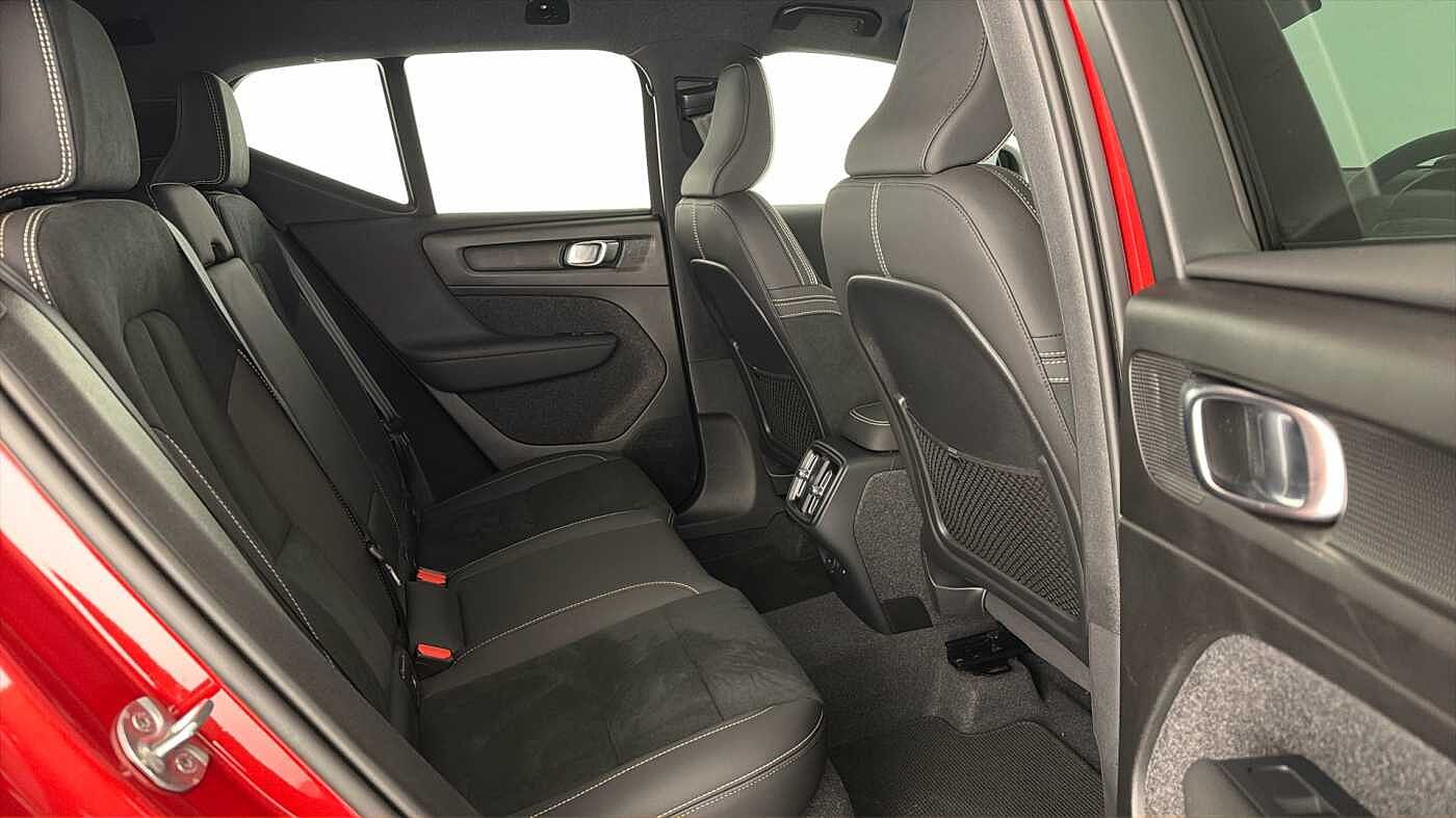 Used Volvo XC40 2023 for sale - 77476558: Photo 15