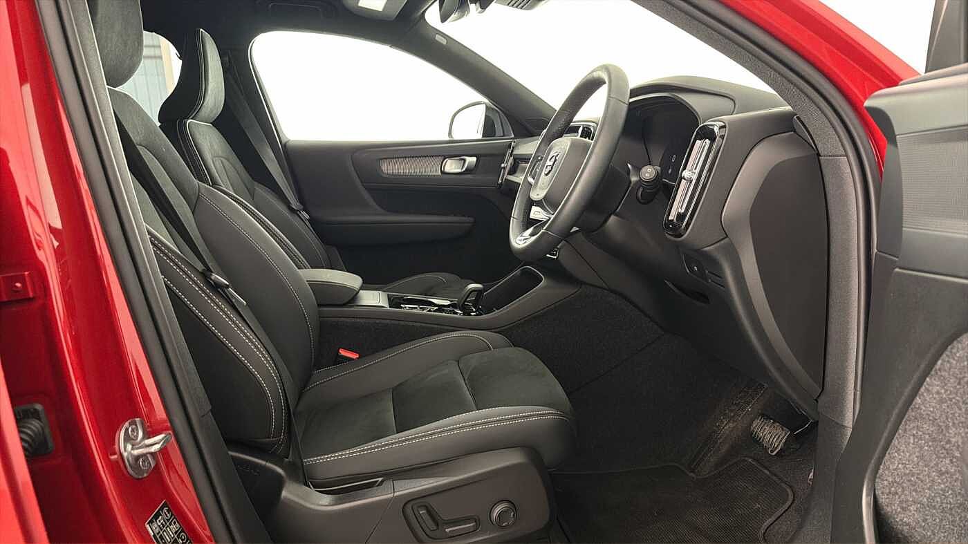 Used Volvo XC40 2023 for sale - 77476558: Photo 17