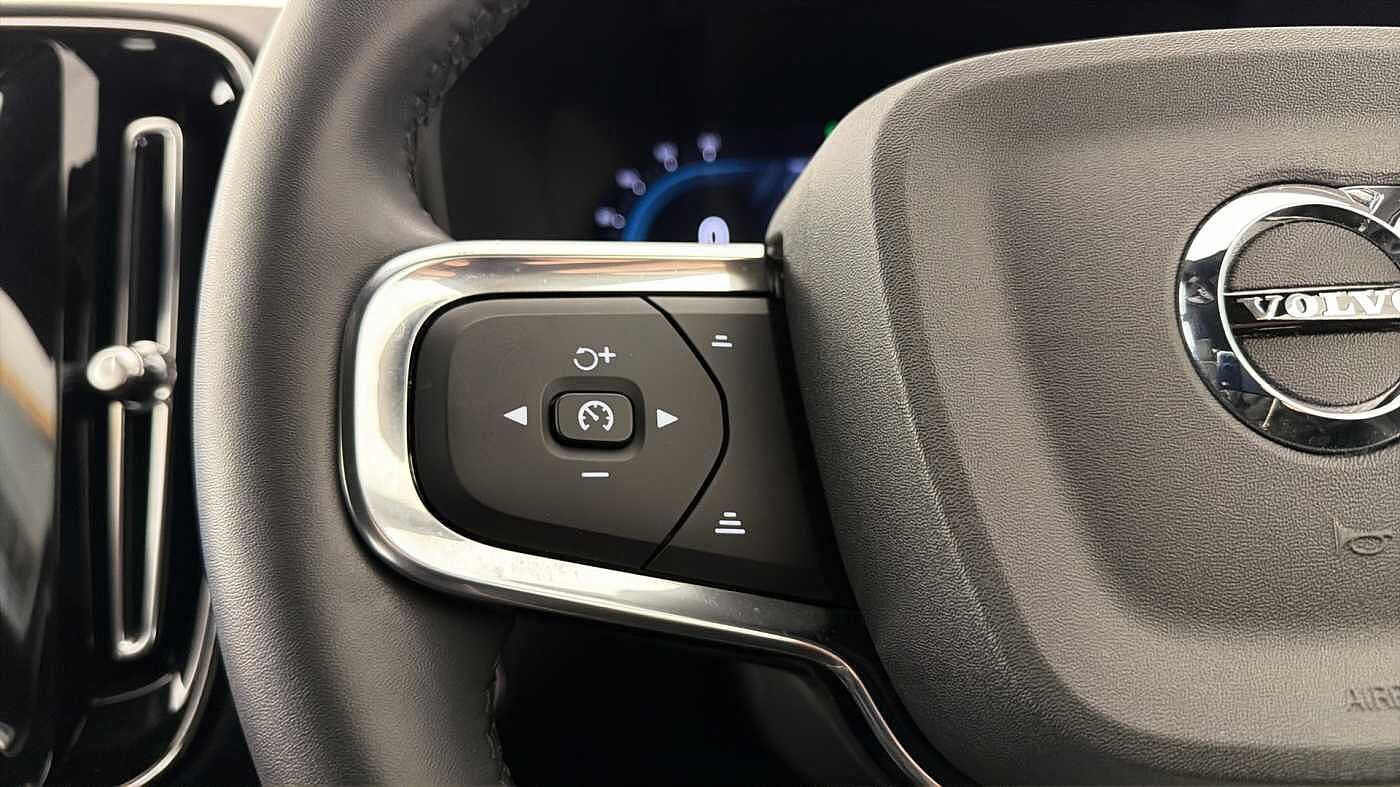 Used Volvo XC40 2023 for sale - 77476558: Photo 19