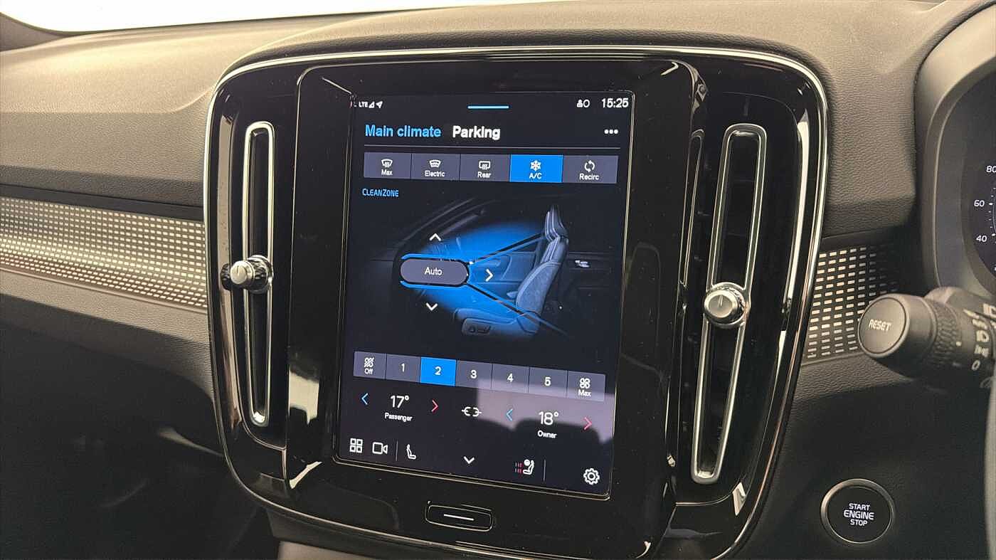 Used Volvo XC40 2023 for sale - 77476558: Photo 22