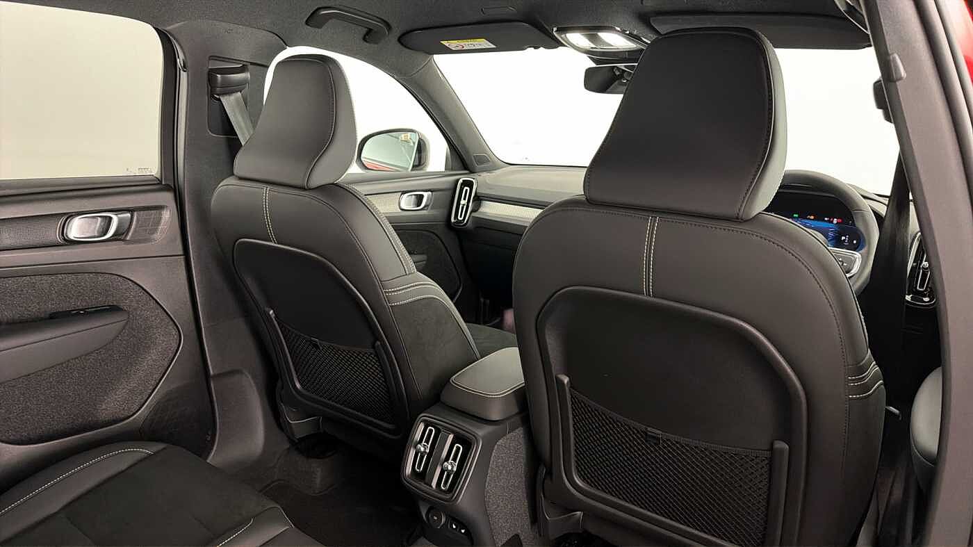 Used Volvo XC40 2023 for sale - 77476558: Photo 33