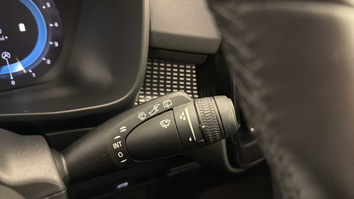 Used Volvo XC40 2023 for sale - 77476558: Photo 37