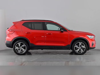 Used Volvo XC40 2023 for sale - 77476558: Photo