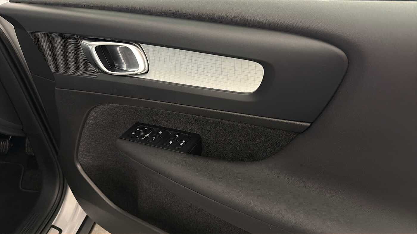 Used Volvo XC40 2022 for sale - 77366929: Photo 33