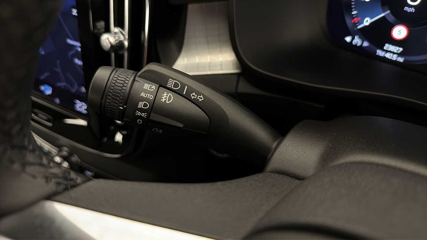 Used Volvo XC40 2022 for sale - 77366929: Photo 38