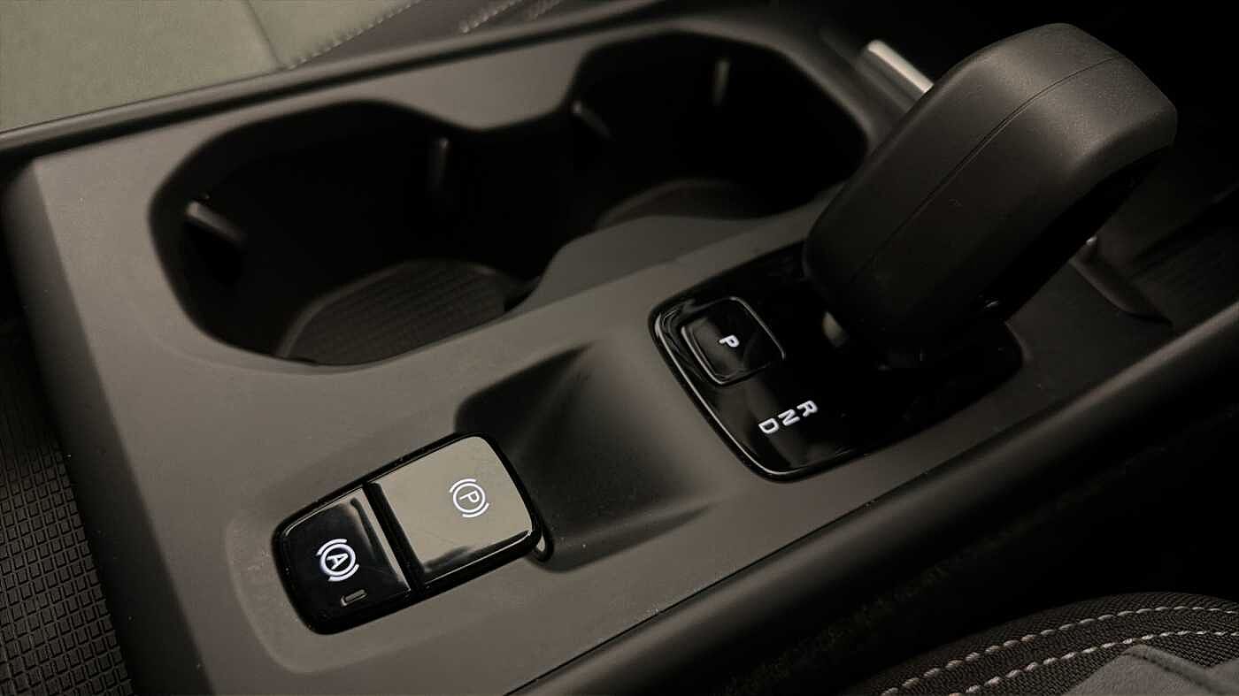 Used Volvo XC40 2022 for sale - 77366929: Photo 44