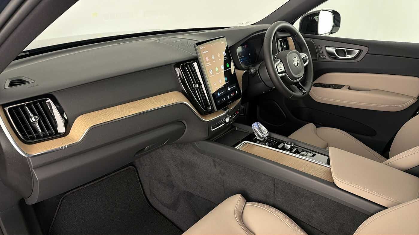 Used Volvo XC60 2026 for sale - 77476560: Photo 3