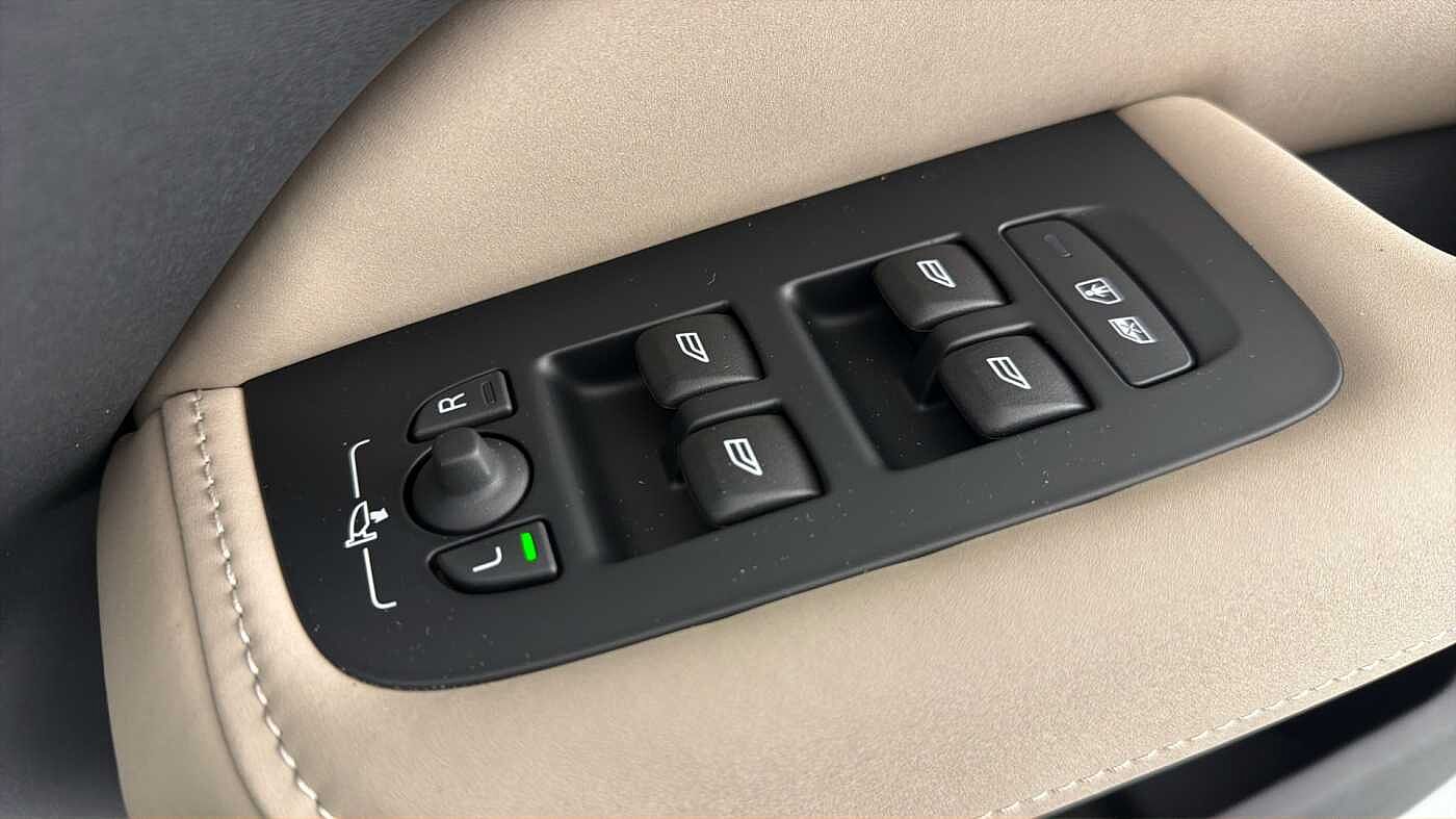 Used Volvo XC60 2026 for sale - 77476560: Photo 35