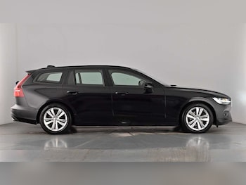 Used Volvo V60 2018 for sale - 79031683: Photo