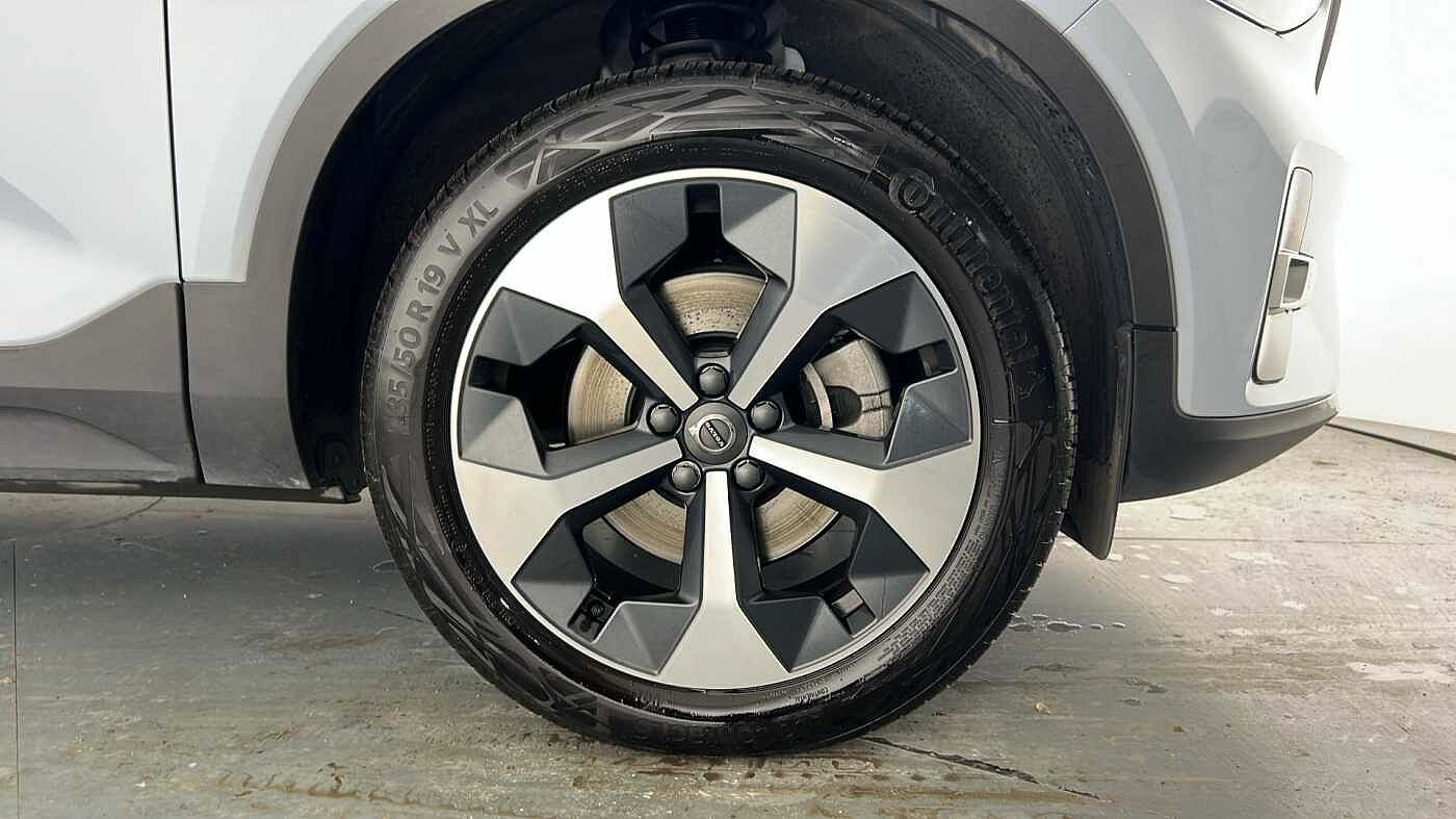 Used Volvo XC40 2025 for sale - 77339493: Photo 26