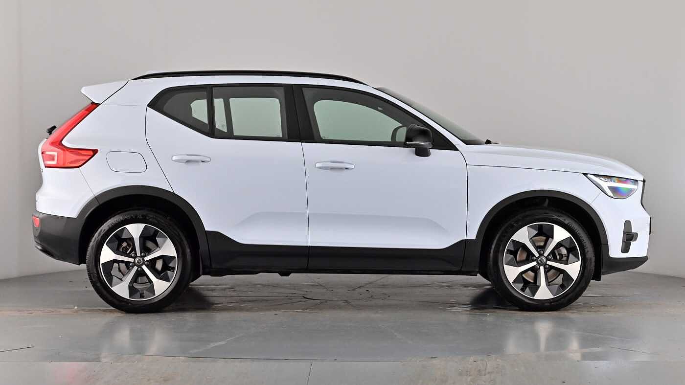 Used Volvo XC40 2025 for sale - 77339493: Photo 4