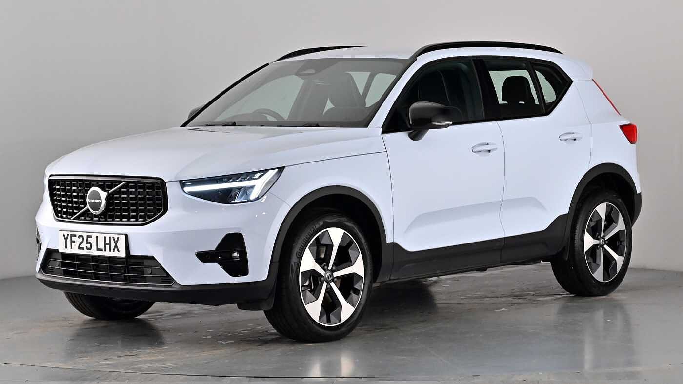 Used Volvo XC40 2025 for sale - 77339493: Photo 5