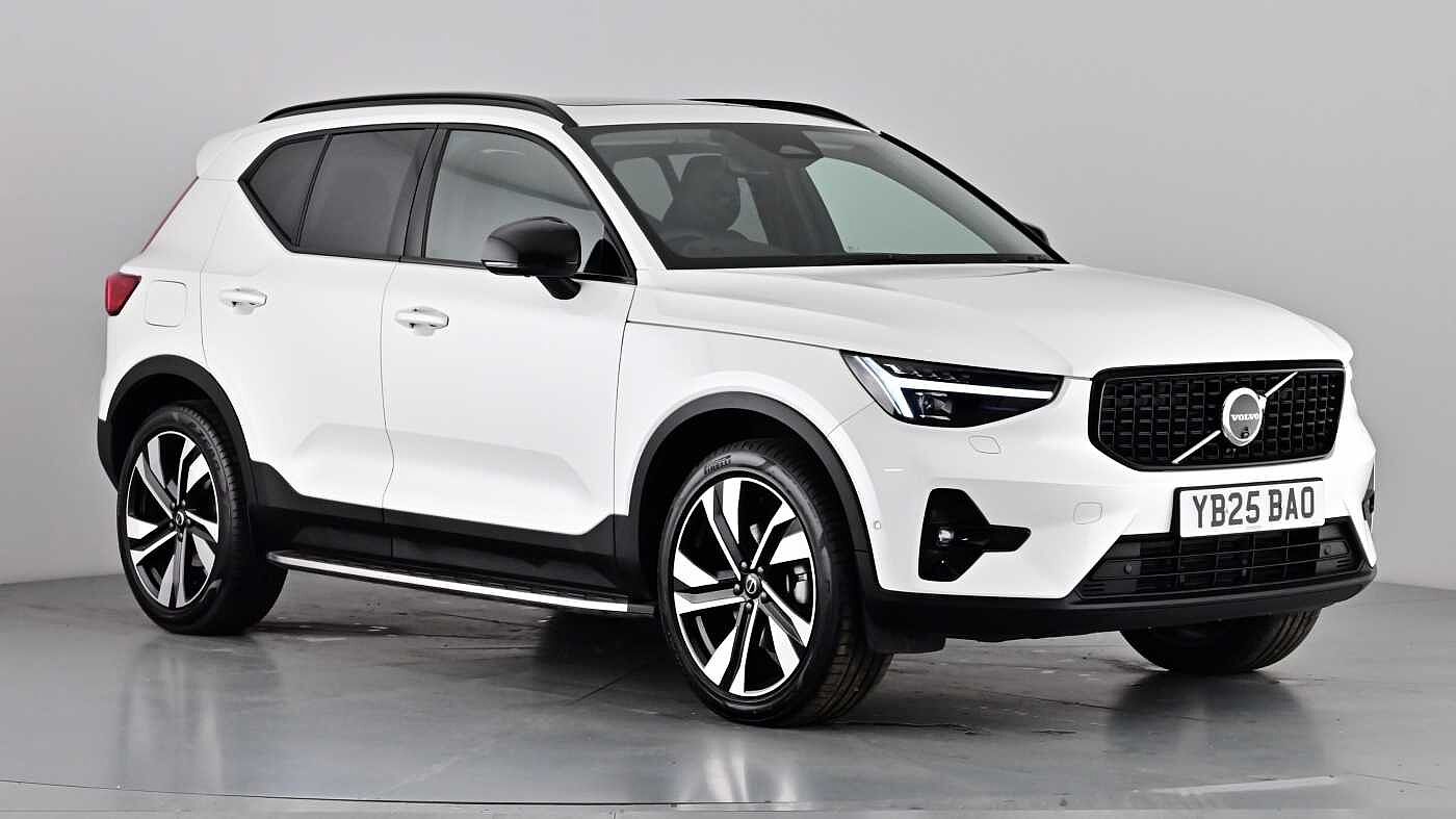 Used Volvo XC40 2025 for sale - 76854651: Photo 1