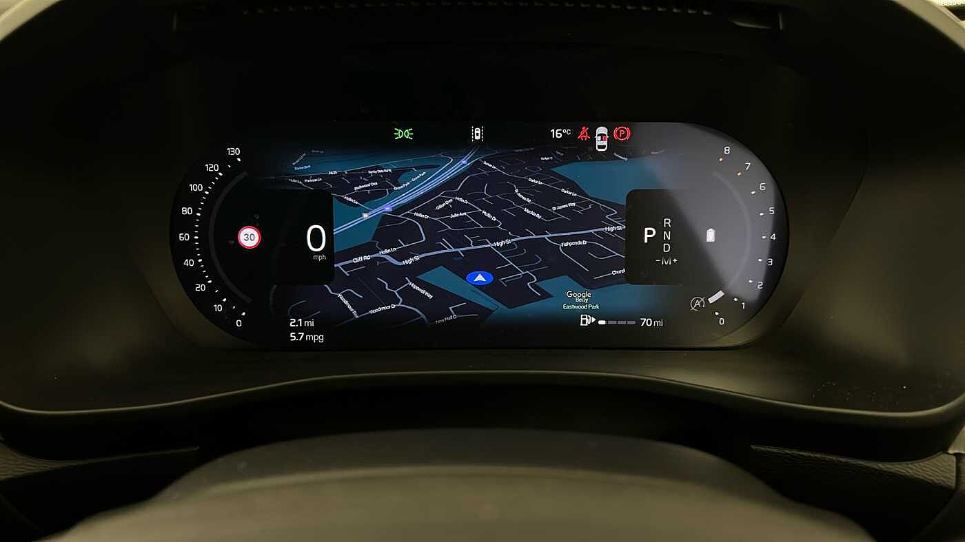 Used Volvo XC40 2025 for sale - 76854651: Photo 18