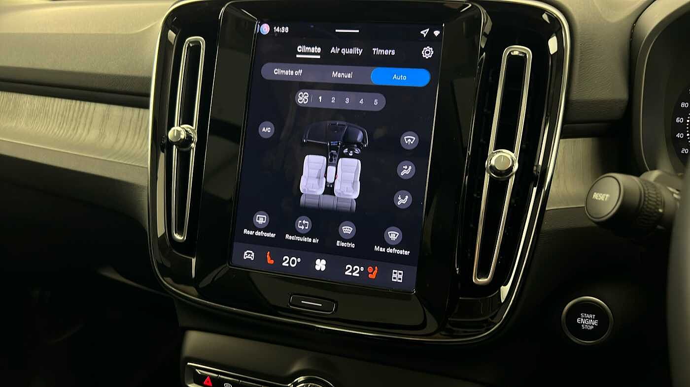 Used Volvo XC40 2025 for sale - 76854651: Photo 22