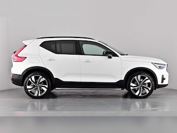 Used Volvo XC40 2025 for sale - 76854651: Photo