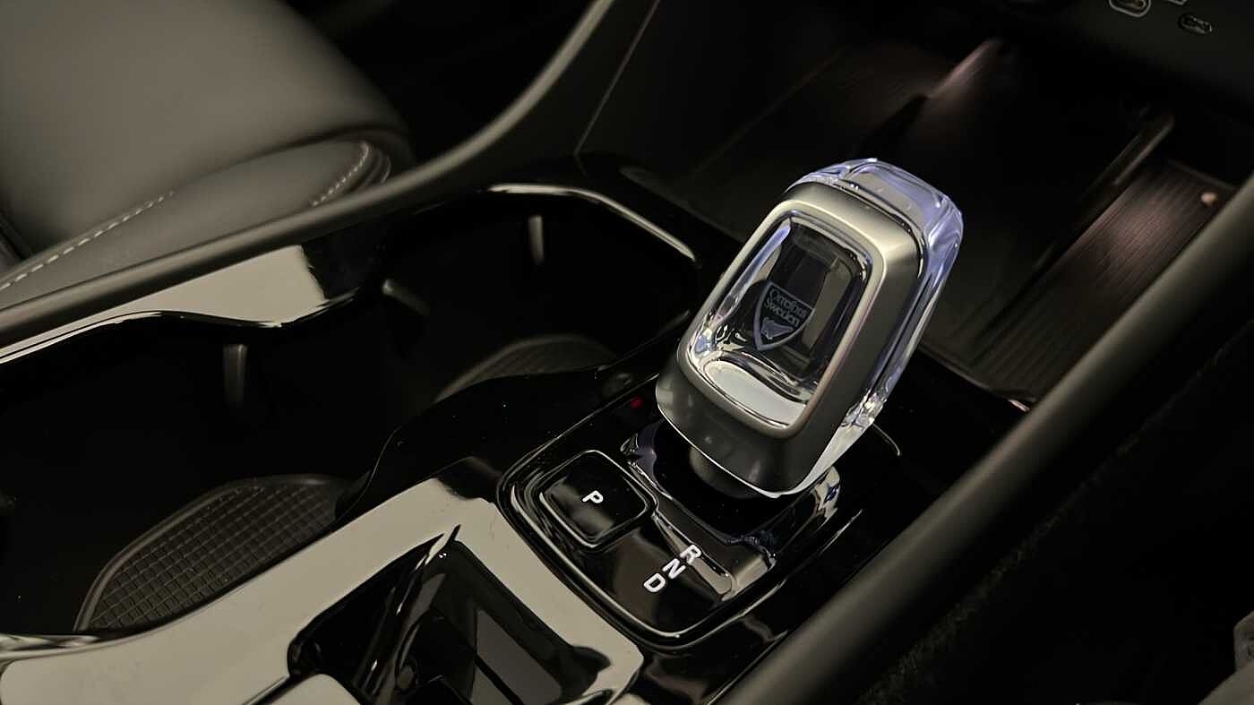 Used Volvo XC40 2025 for sale - 76854651: Photo 48