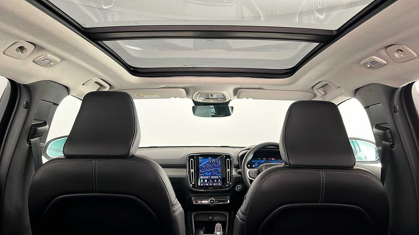 Used Volvo XC40 2025 for sale - 76854651: Photo 50