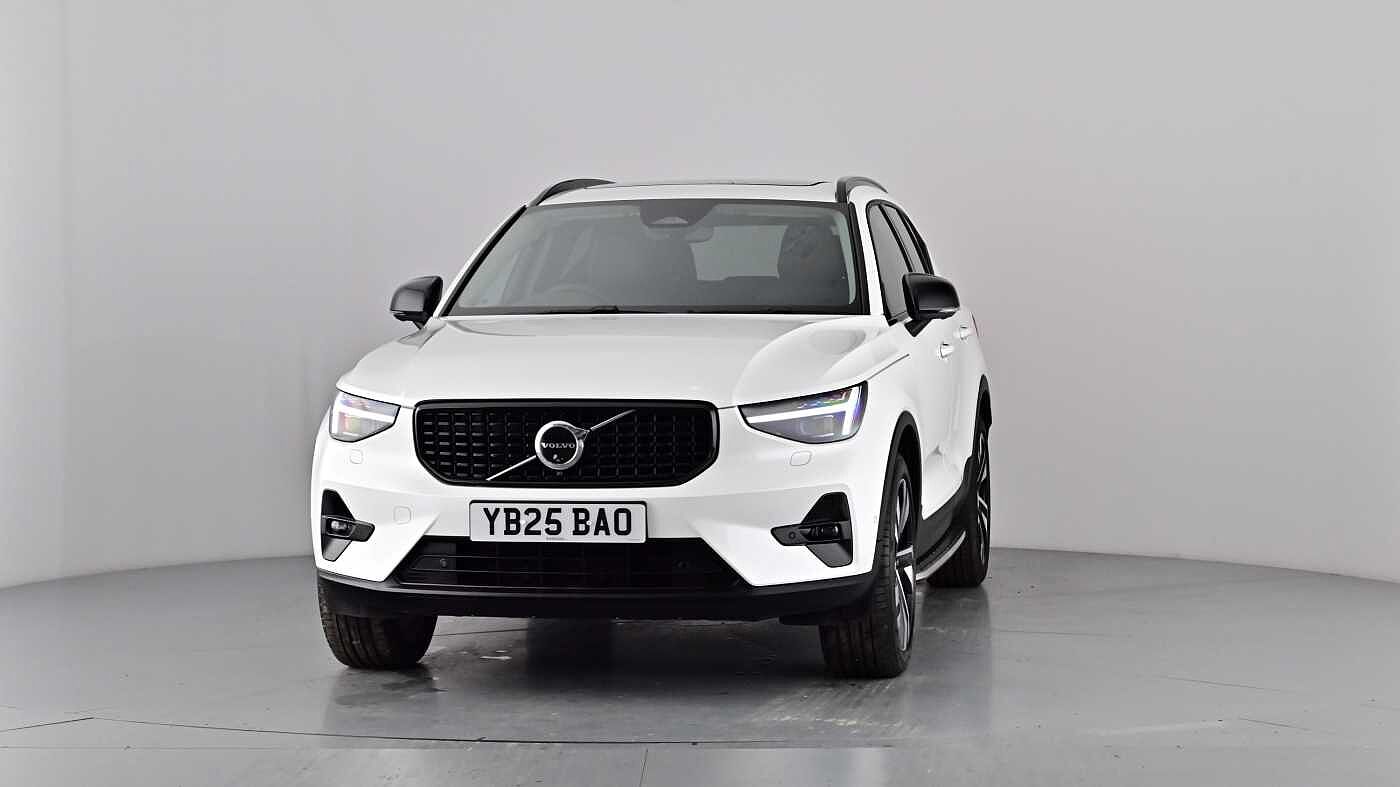 Used Volvo XC40 2025 for sale - 76854651: Photo 57