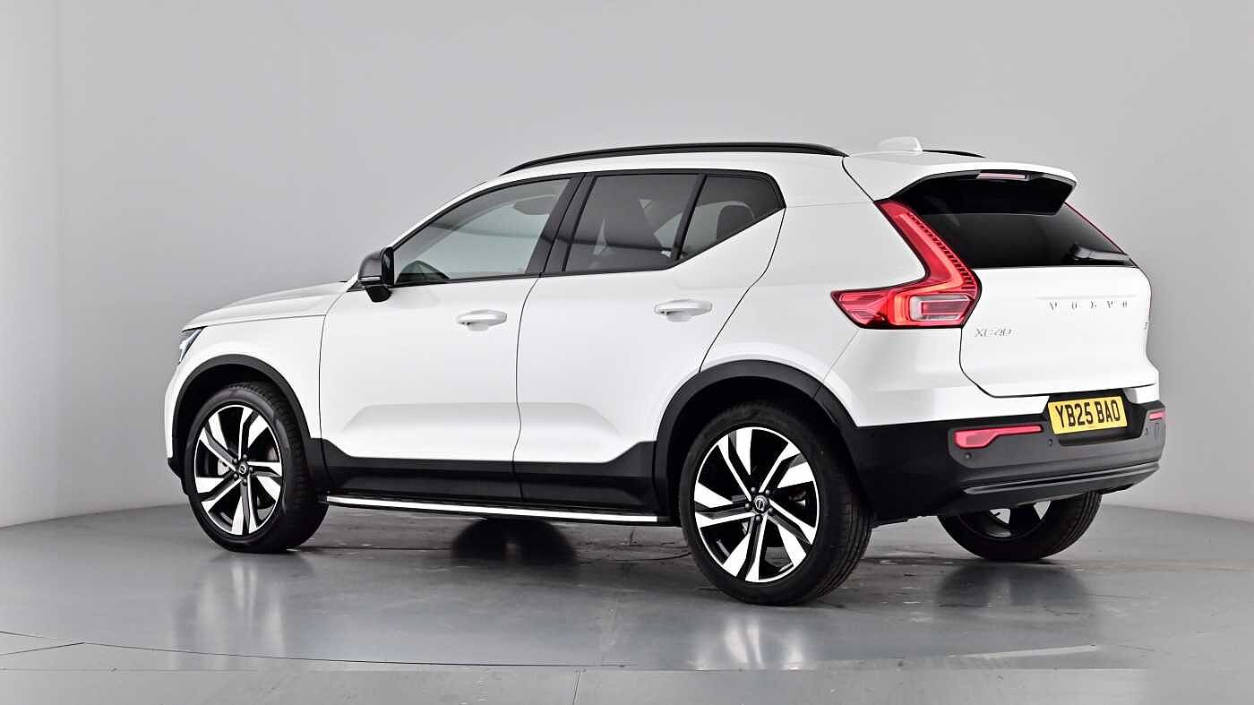 Used Volvo XC40 2025 for sale - 76854651: Photo 69