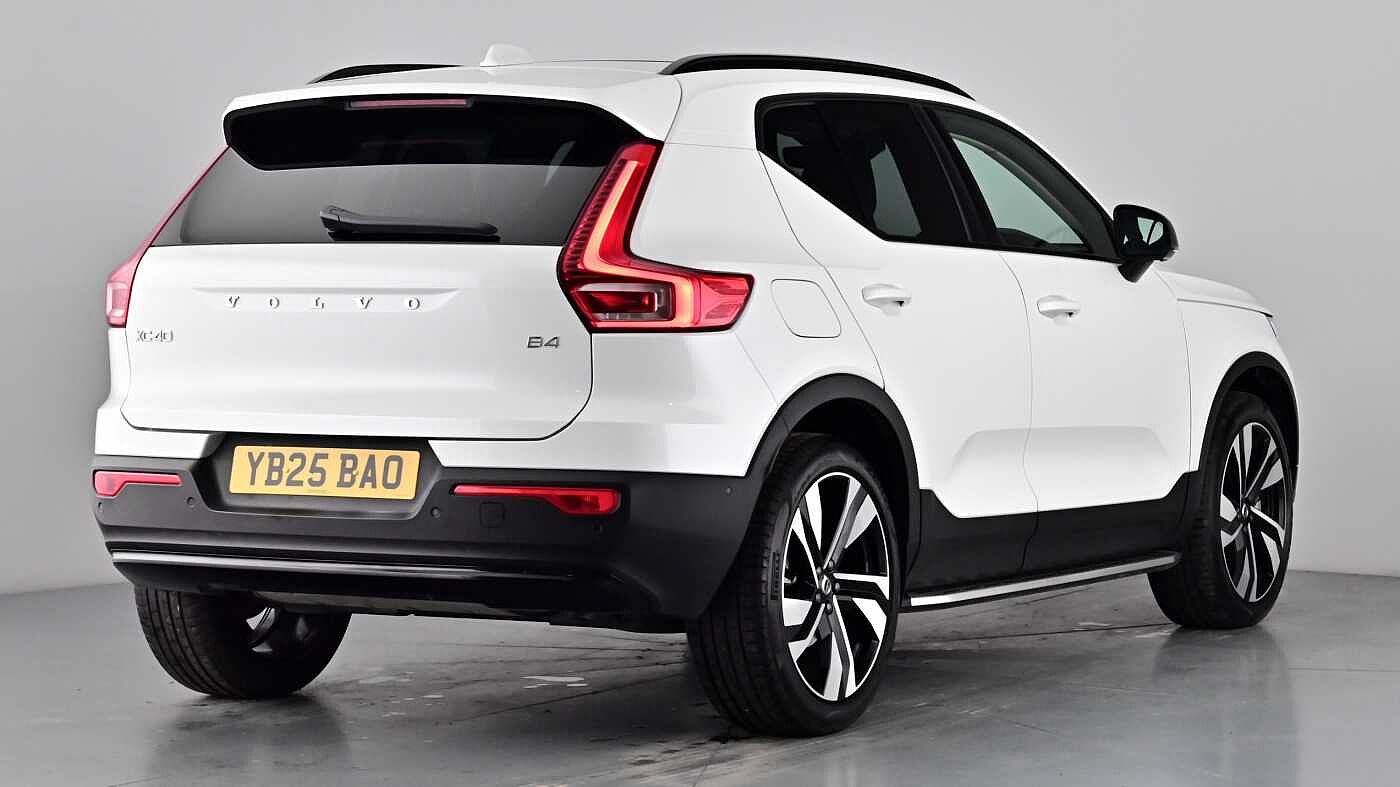 Used Volvo XC40 2025 for sale - 76854651: Photo 7
