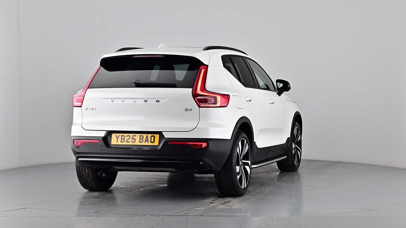 Used Volvo XC40 2025 for sale - 76854651: Photo 76
