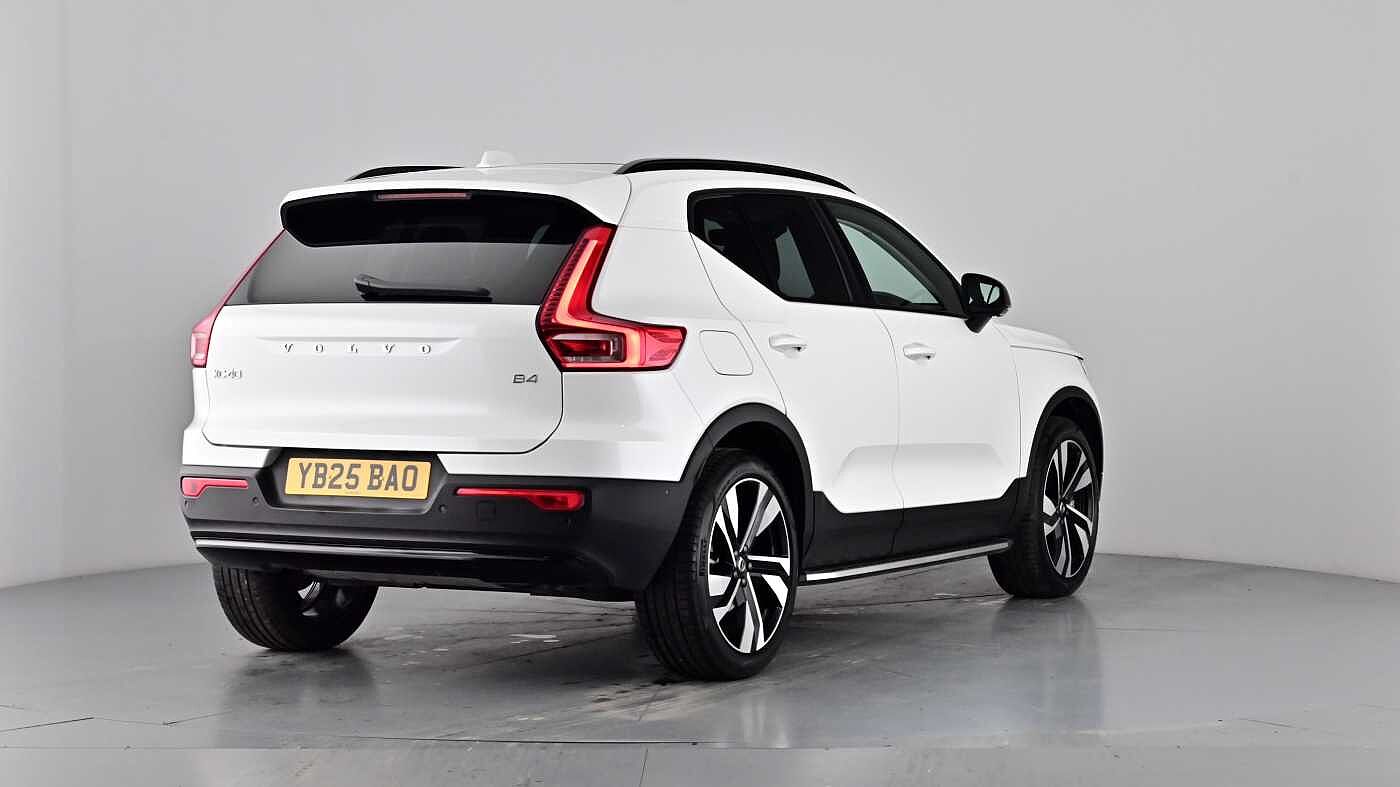 Used Volvo XC40 2025 for sale - 76854651: Photo 77