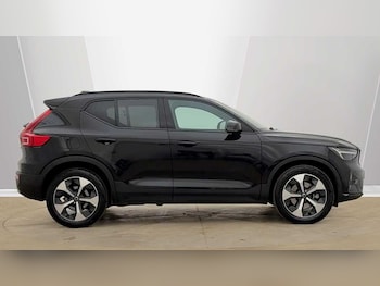 Used Volvo XC40 2025 for sale - 78523604: Photo