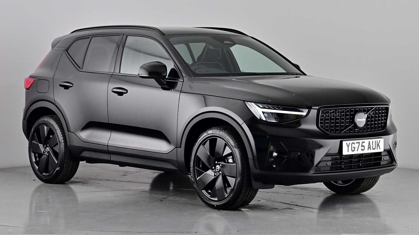 Used Volvo XC40 2025 for sale - 76780325: Photo 1