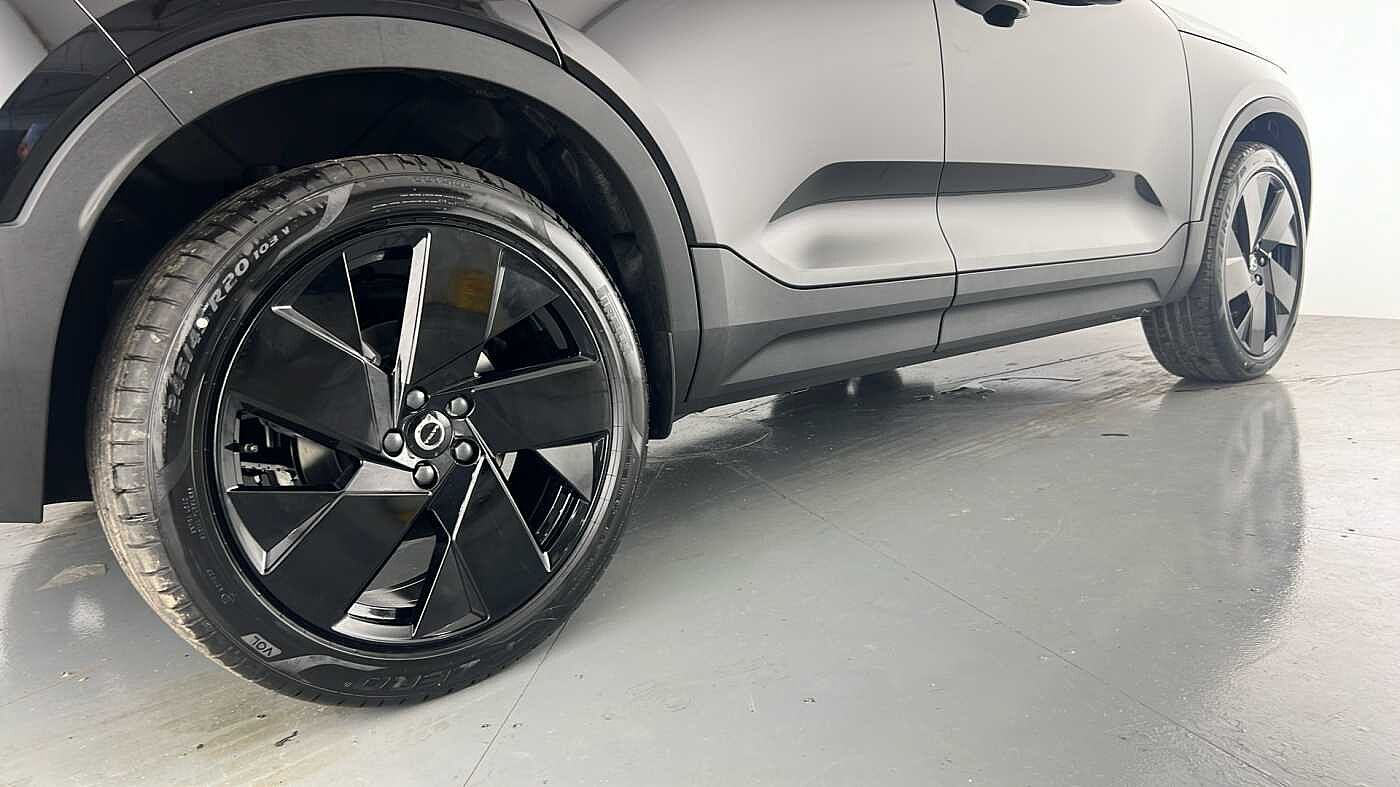 Used Volvo XC40 2025 for sale - 76780325: Photo 29