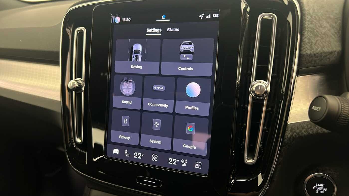 Used Volvo XC40 2025 for sale - 76780325: Photo 36