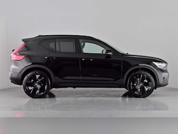 Used Volvo XC40 2025 for sale - 76780325: Photo